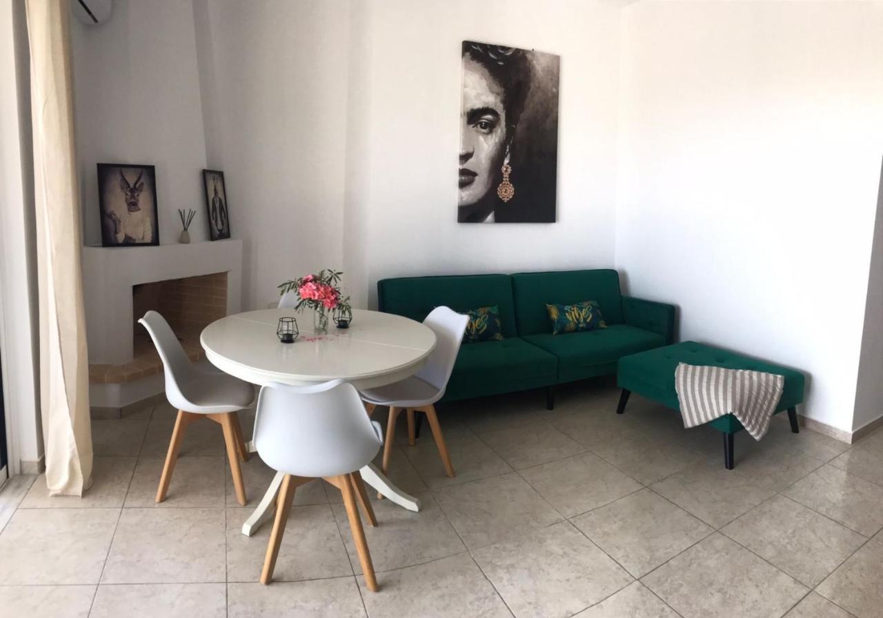 Retreat Apartments In Drosia - 2 Bedrooms Apartment Makris Gialos  Eksteriør billede